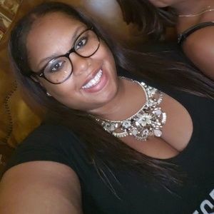 Meet your Posher, Joanna